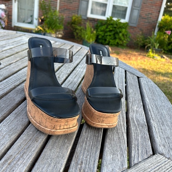 New Nine West Rapps size 8.5 Black Cork‎ Wedge Chunky Sandals y2k summer jelly - Picture 3 of 7